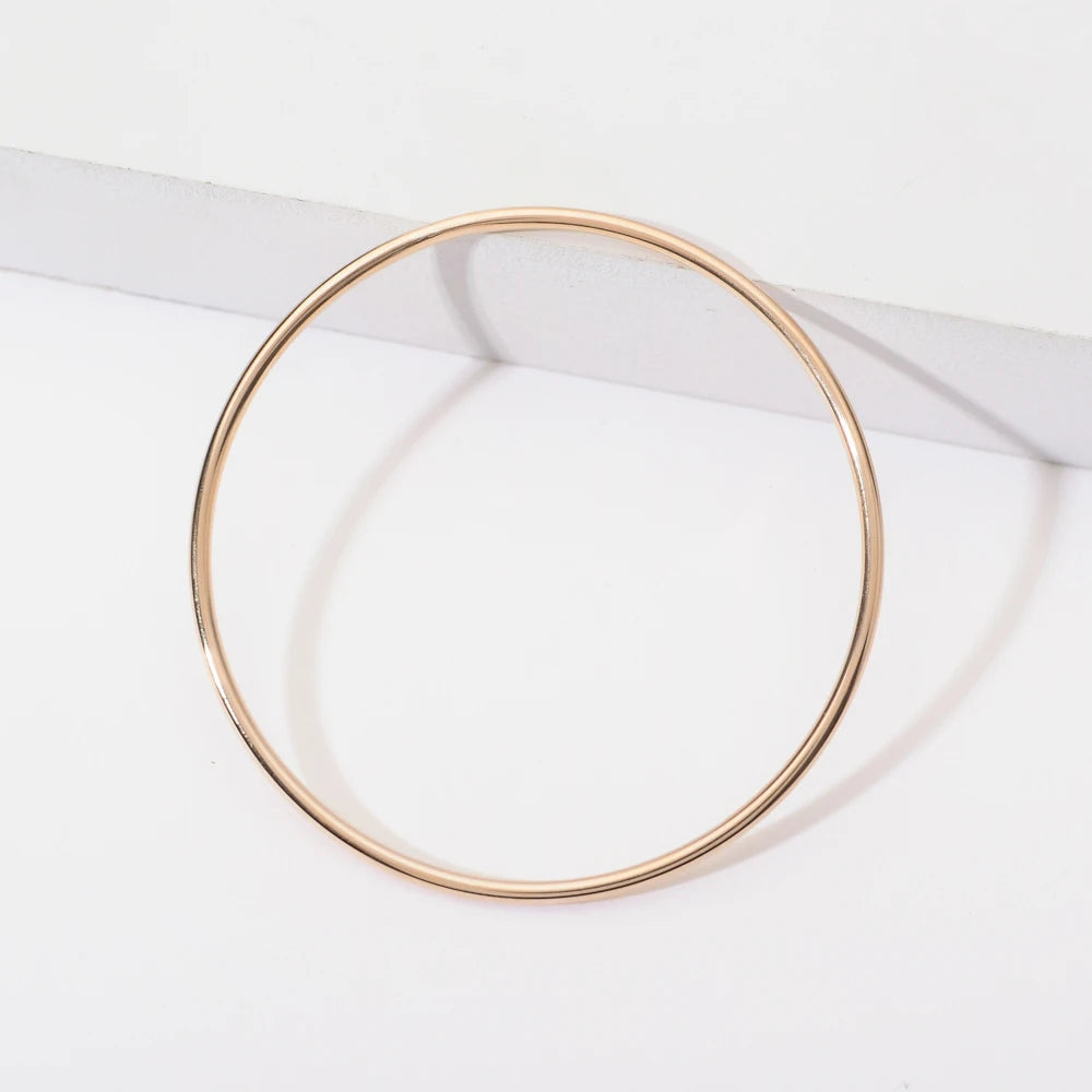 Elara Classic Gold Bangle