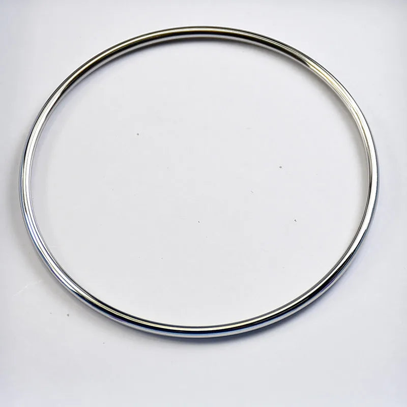 Elara Classic Gold Bangle