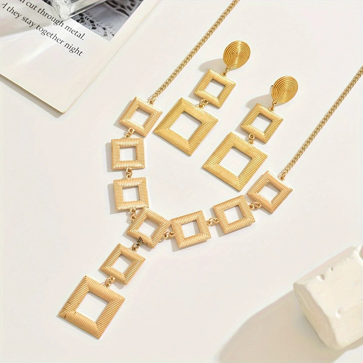 Aveline Geometric Jewelry Set
