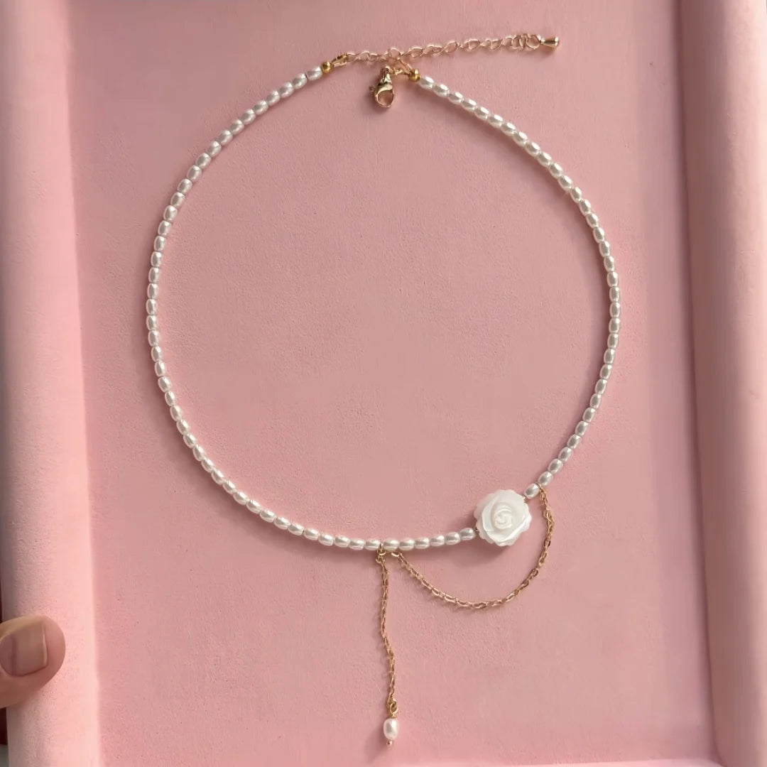 Jardin Bohème Lock & Leaf Pendant Necklace